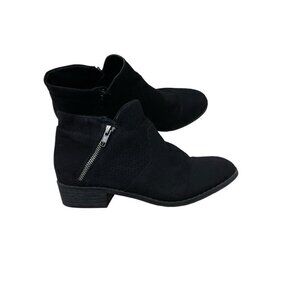 GH Bass Womens Maggie Black Micro Suede Side Zip Booties Boots Sz 9